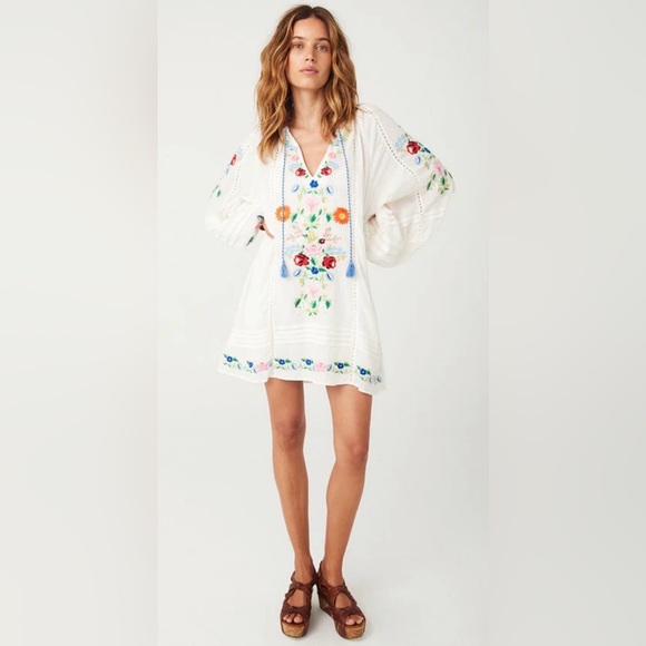 SPELL NWT RARE 💐 Florapaloosa Embroidered Tunic Dress Wildflower Size SM 🌼 White - Picture 5 of 15